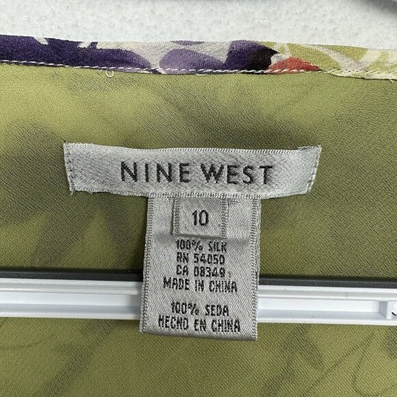 Nine West Silk Y2K Floral V-Neck Flowy Blouse Top Size 10 Green Cream Fairycore - Picture 3 of 13